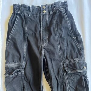 BDG (Urban Outfitters) Women's Cargo Pants (Black, Size 6)